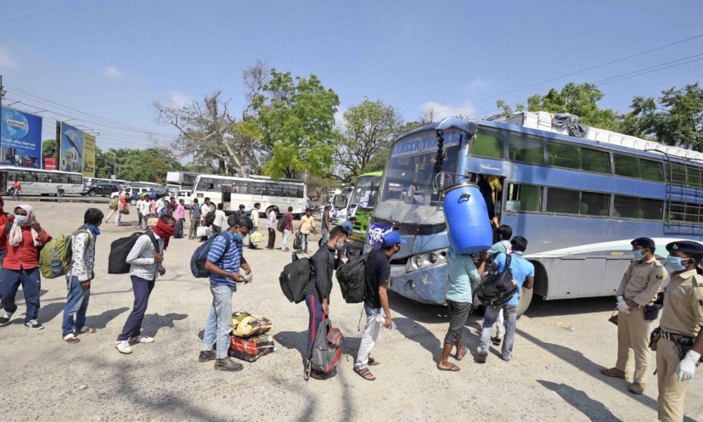 Migrant crisis deepens: Greek islands witness influx of arrivals in last 3 days