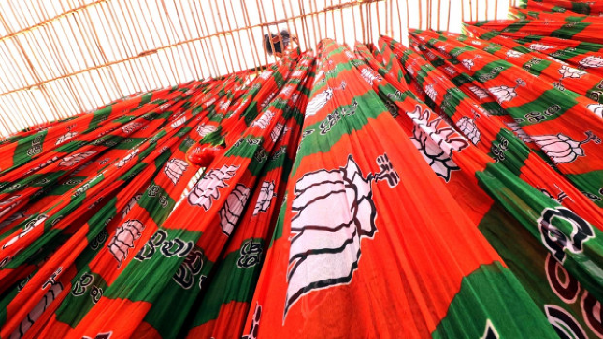 ‘Left supporters have made a tactical shift towards BJP to fight Mamata’