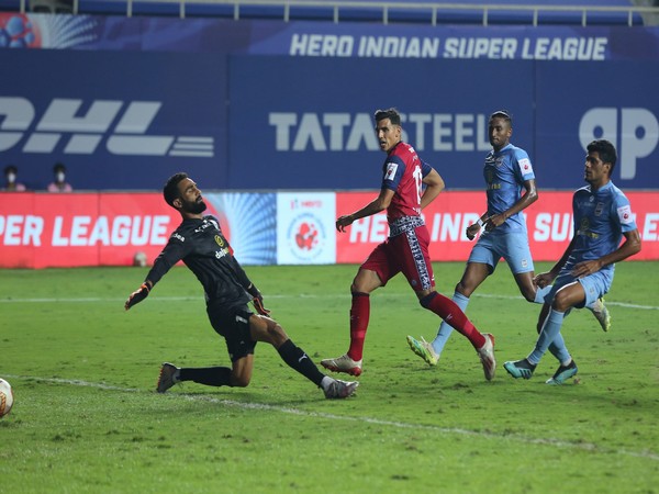ISL 7: Mumbai suffer League Shield setback as Jamshedpur claim stunning win