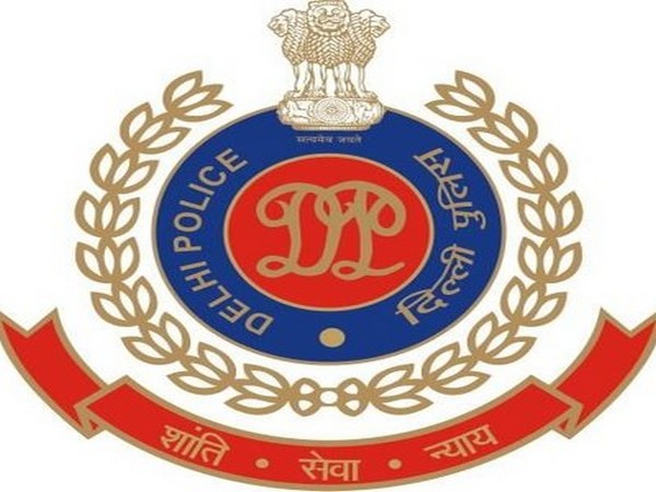 Delhi police reached Nidhi’s house