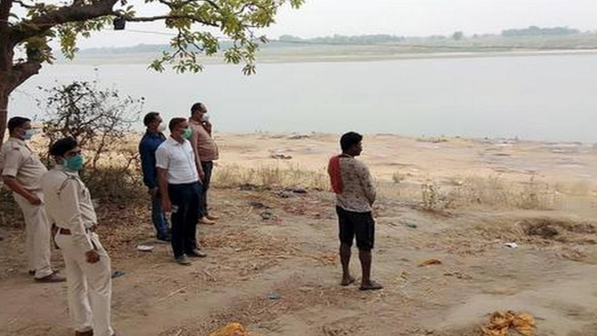 71 BODIES RETRIEVED FROM GANGA IN BUXAR, BIHAR ASKS UP GOVT TO REMAIN VIGILANT
