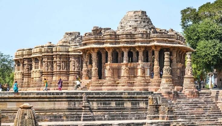 Five Prominent Hindu Temples Outside India 