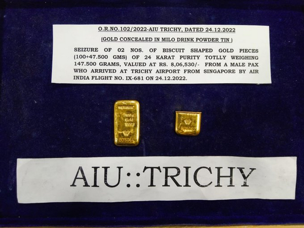 Rs 8 lakhs gold biscuits seized at Trichy airport