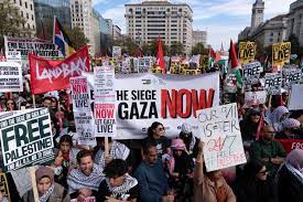Thousands protest in Europe against Israeli bombing of Gaza, with police supervision