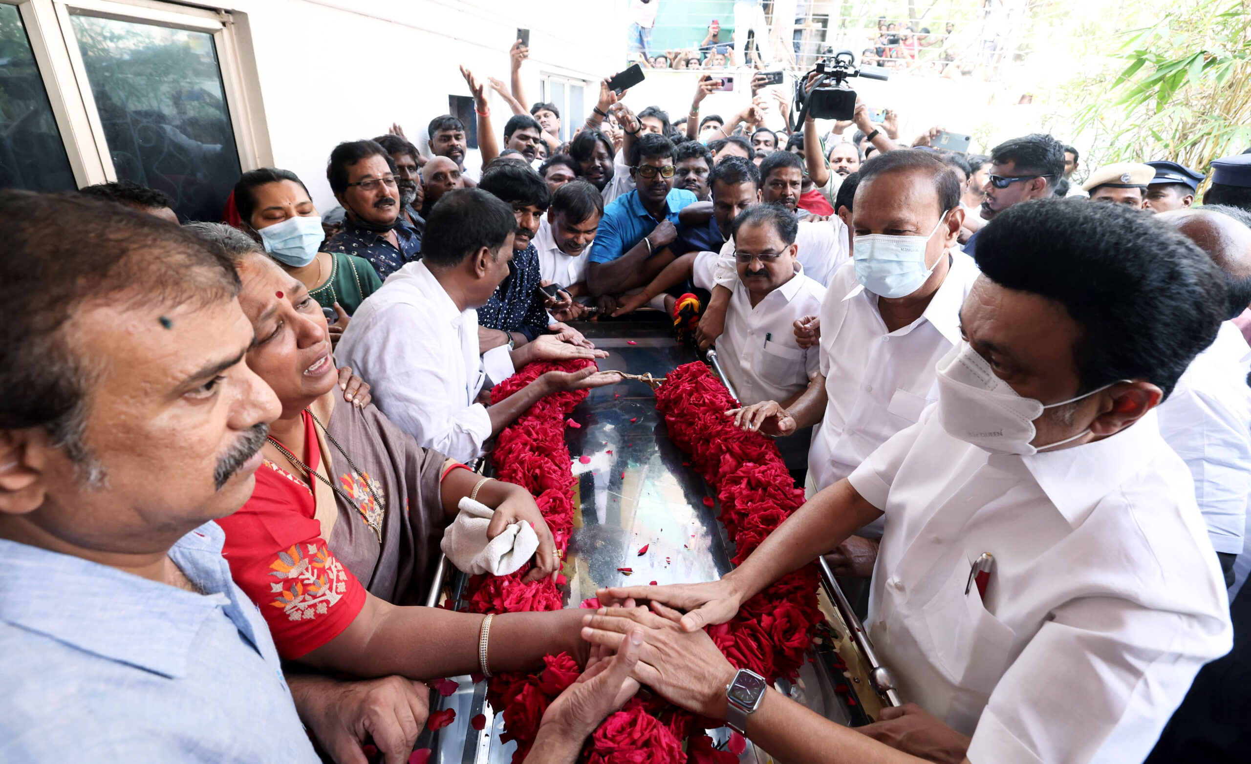 ‘Shock & pain’, CM Stalin condoles death of DMDK chief Vijayakanth