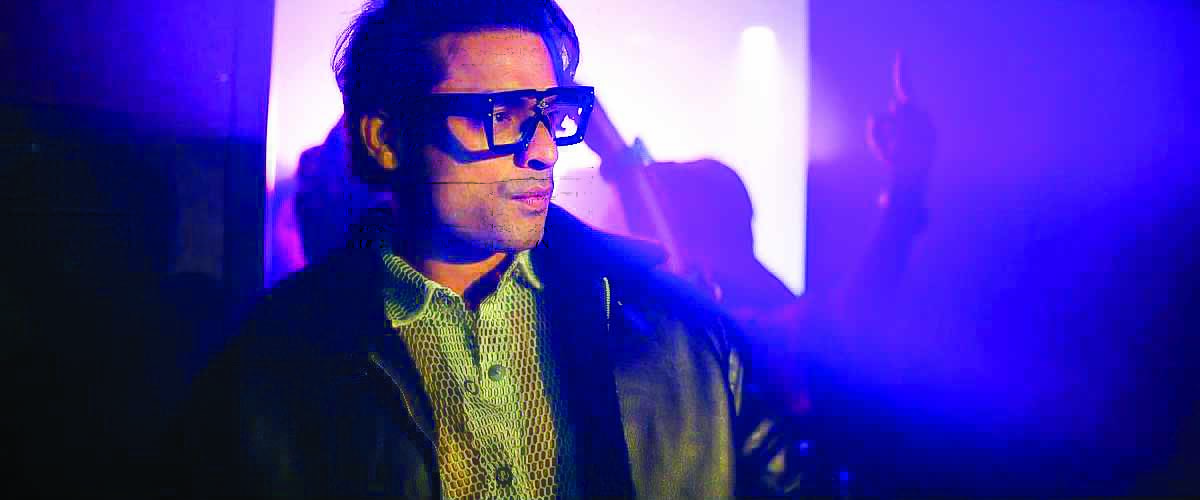 ‘I try not to repeat the characters I play,’ SAYS ‘NADIKAR’ STAR TOVINO THOMAS