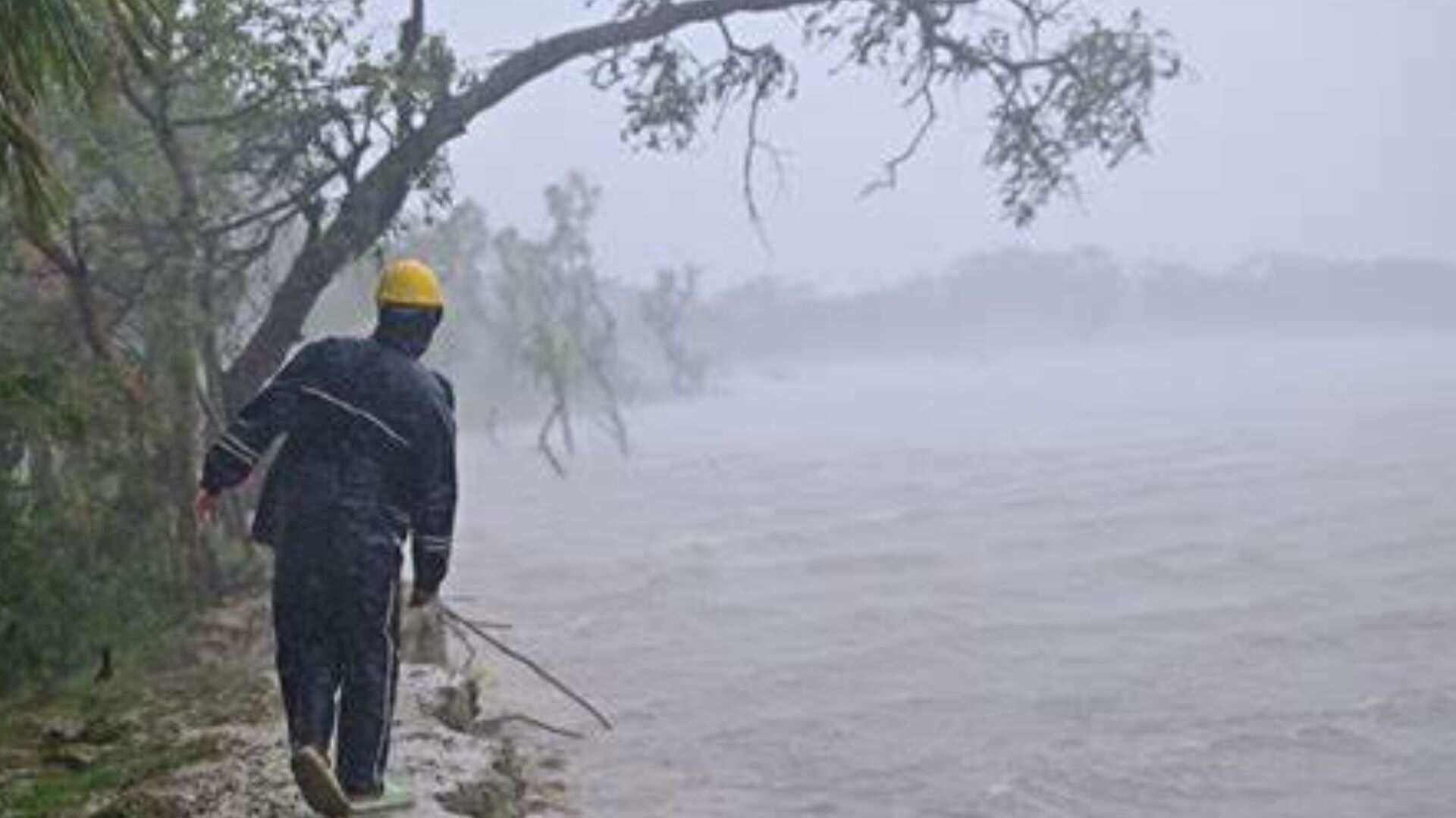 Cyclone Remal: 16 Killed In India and Bangladesh; Power Lines Damaged