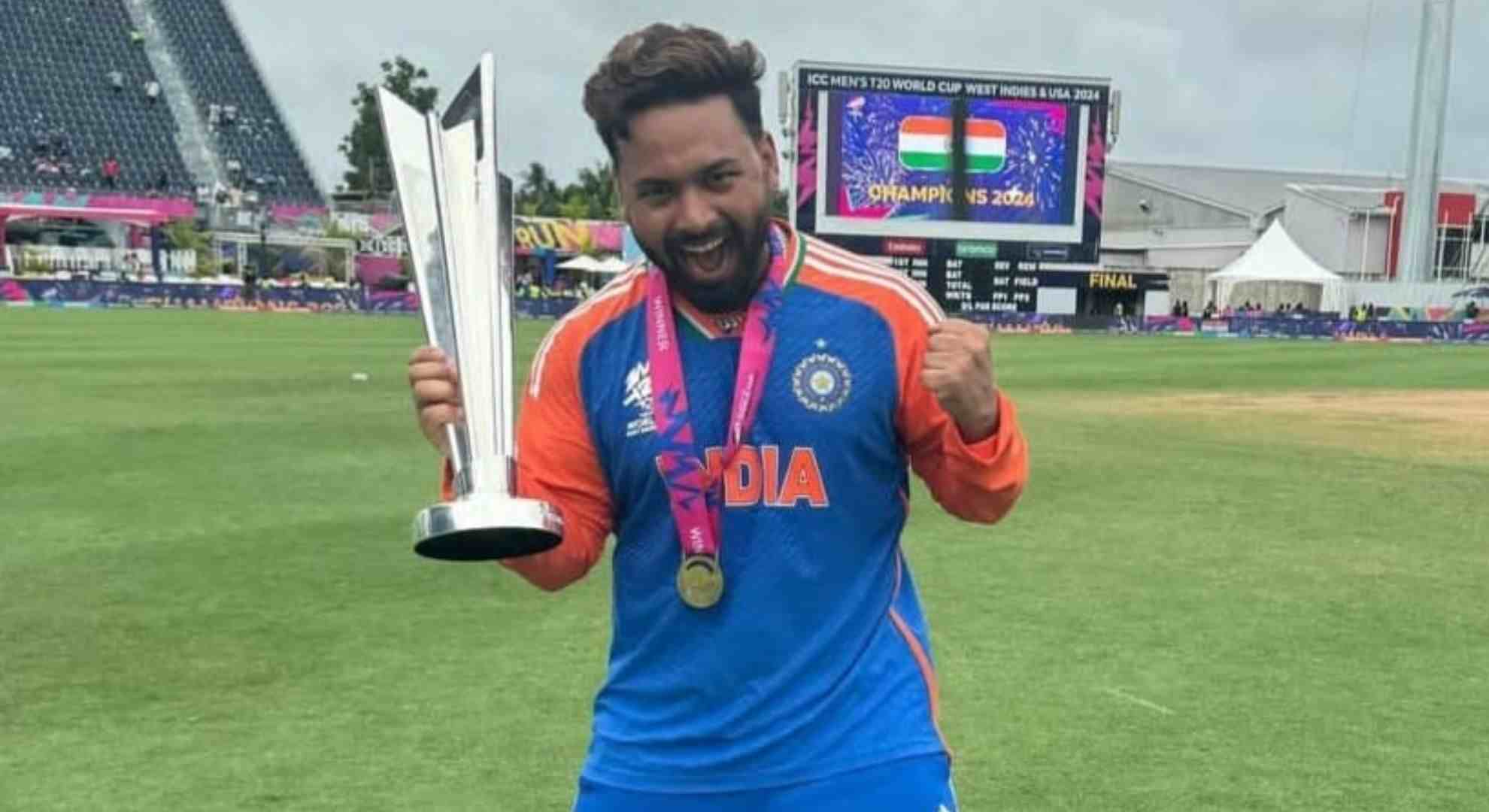 Rishabh Pant Gifts Scooters to Rescuers Who Saved Him from Horrific Car Crash | WATCH