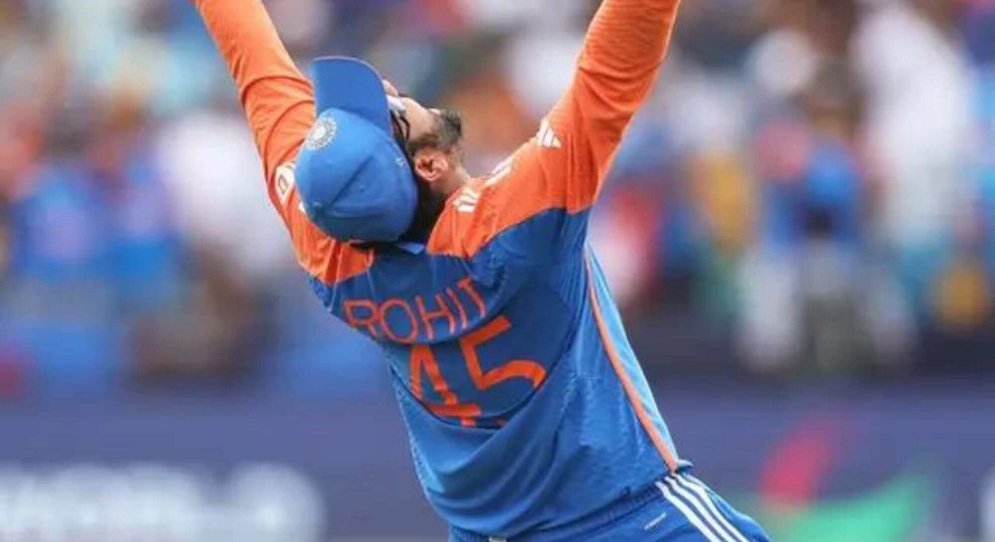 Watch:  Rohit Sharma’s Spectacular Catch That Shocked Team India!