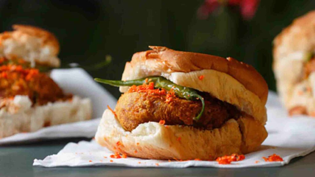 CHICKEN VADA PAV CHICKEN VADA PAV