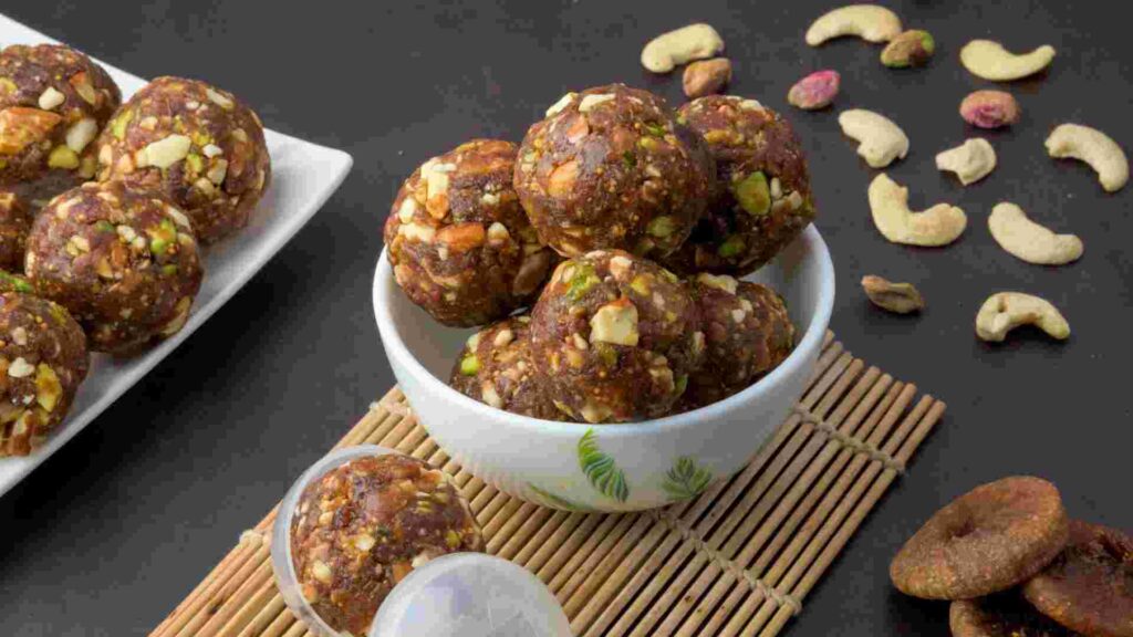 Dried Fruits Ladoo Dried Fruits Ladoo