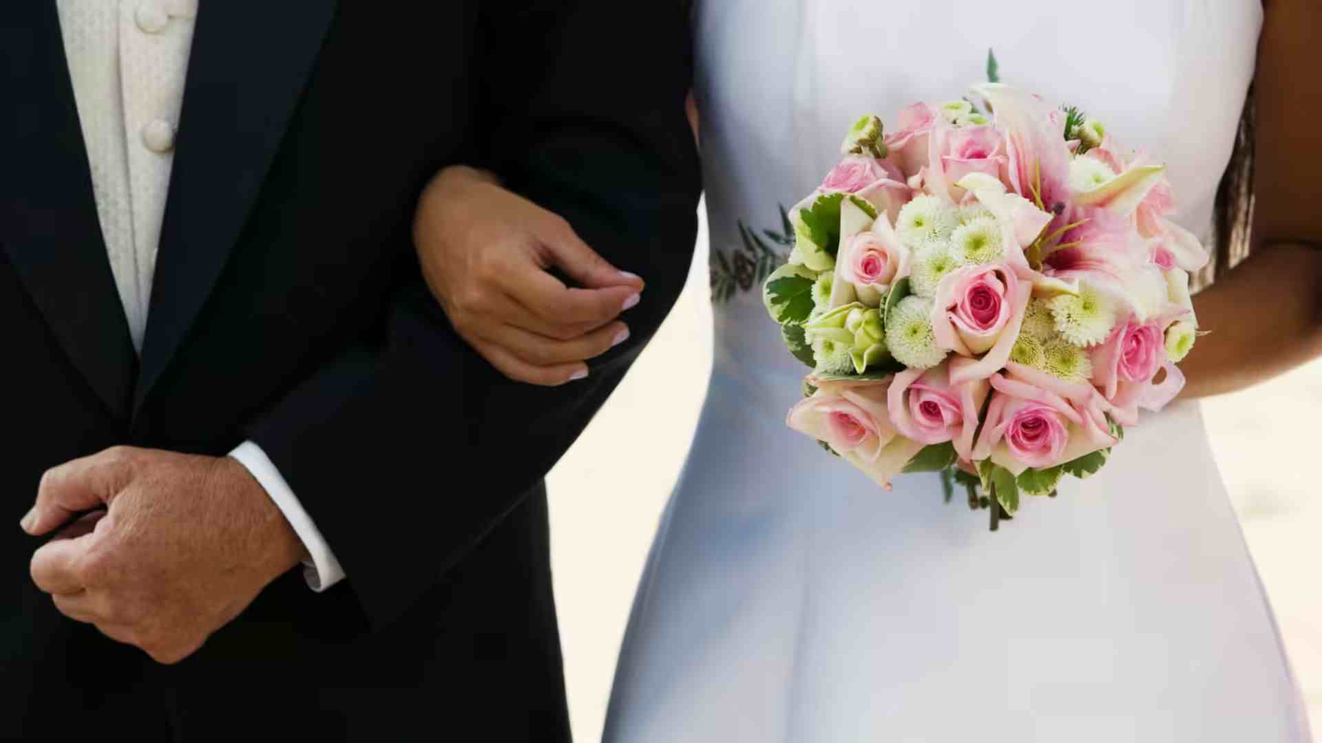 Having Cold Feet? Let This Professional Wedding Wrecker Crash Your Big Day For Just Rs 47,000!