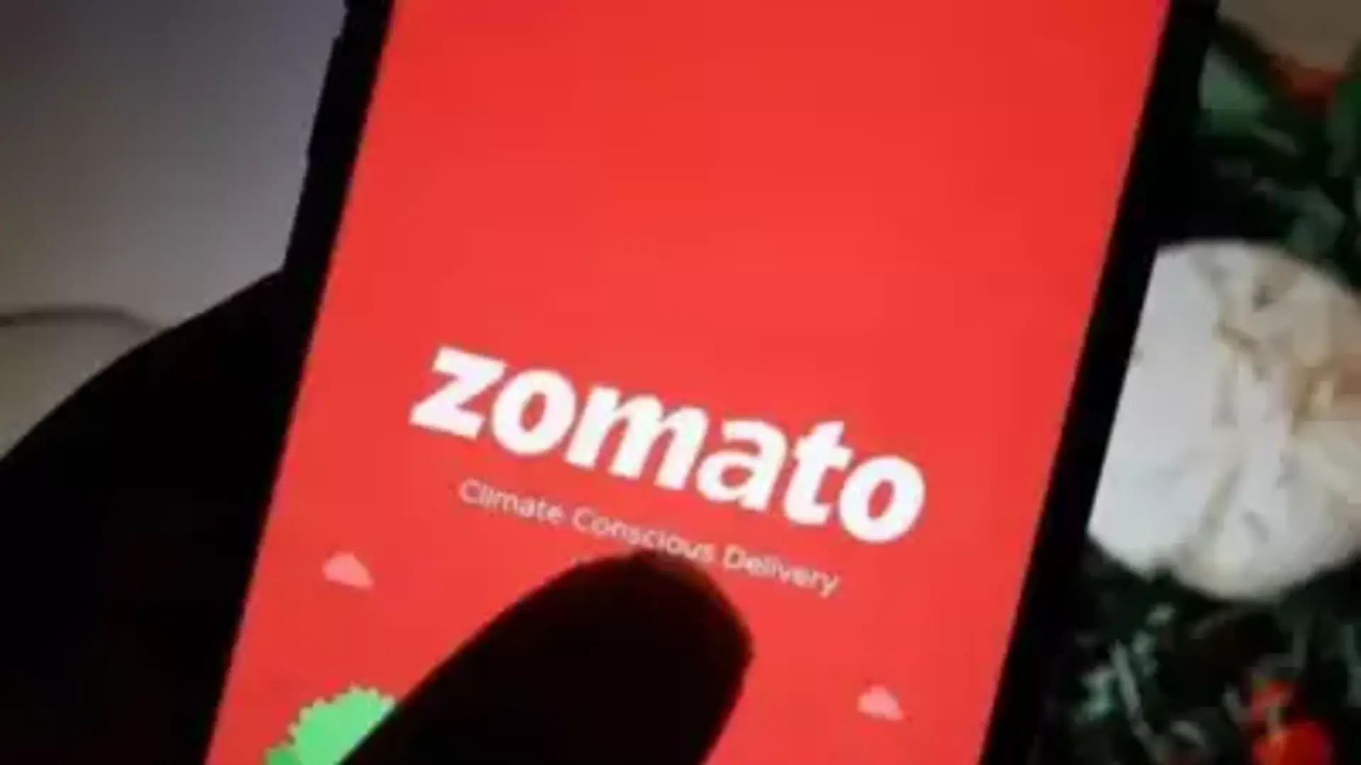 Food Delivery Apps Set New Order Milestones on New Year’s Eve
