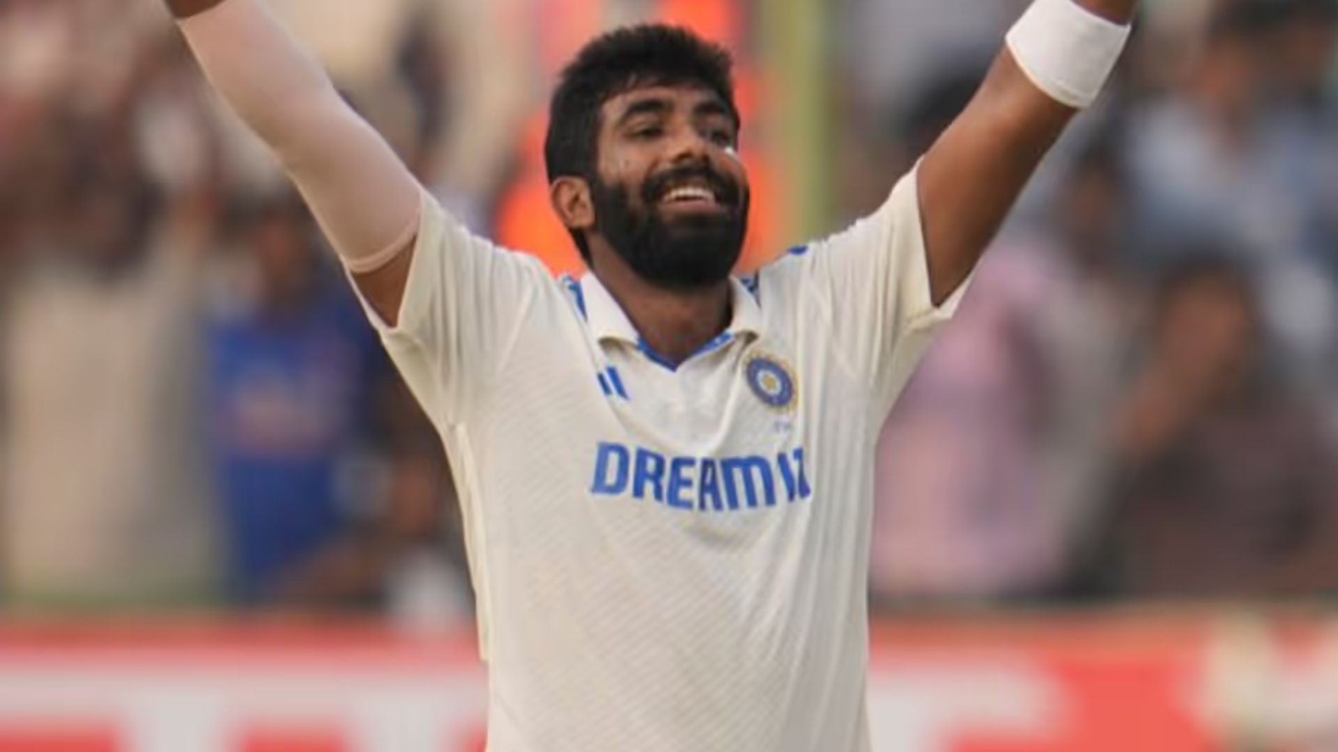 ‘He’s incredible……..,’ Steven Finn praised Jasprit Bumrah