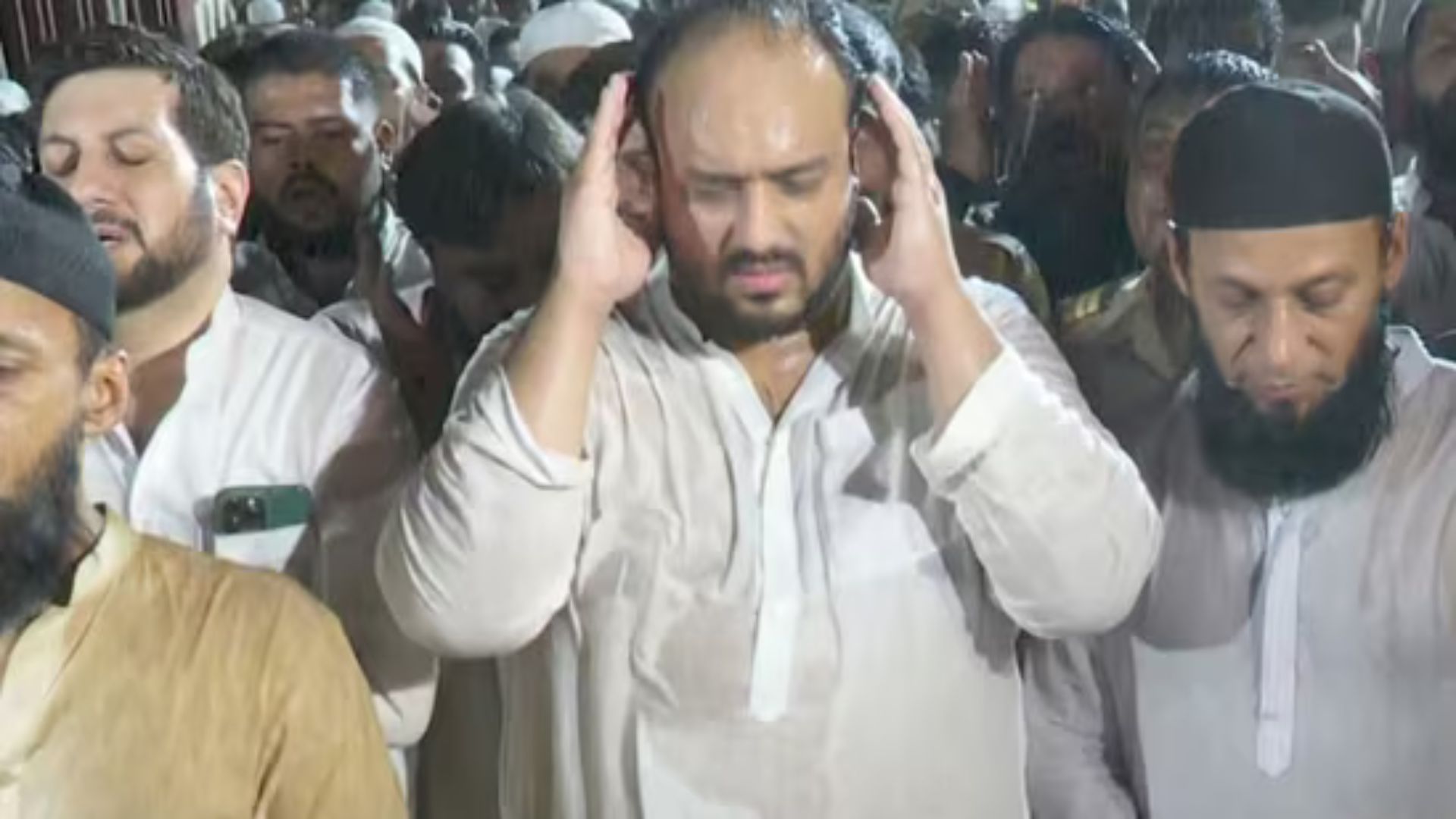 Zeeshan Siddique’s Net Worth: Declared Assets of Baba Siddique’s Son Before Maharashtra Elections