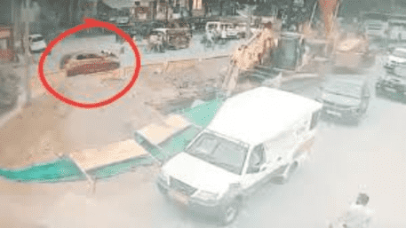 SHOCKING VIDEO: Traffic Constable Dragged 100 Metres On Car Bonnet In Gwalior