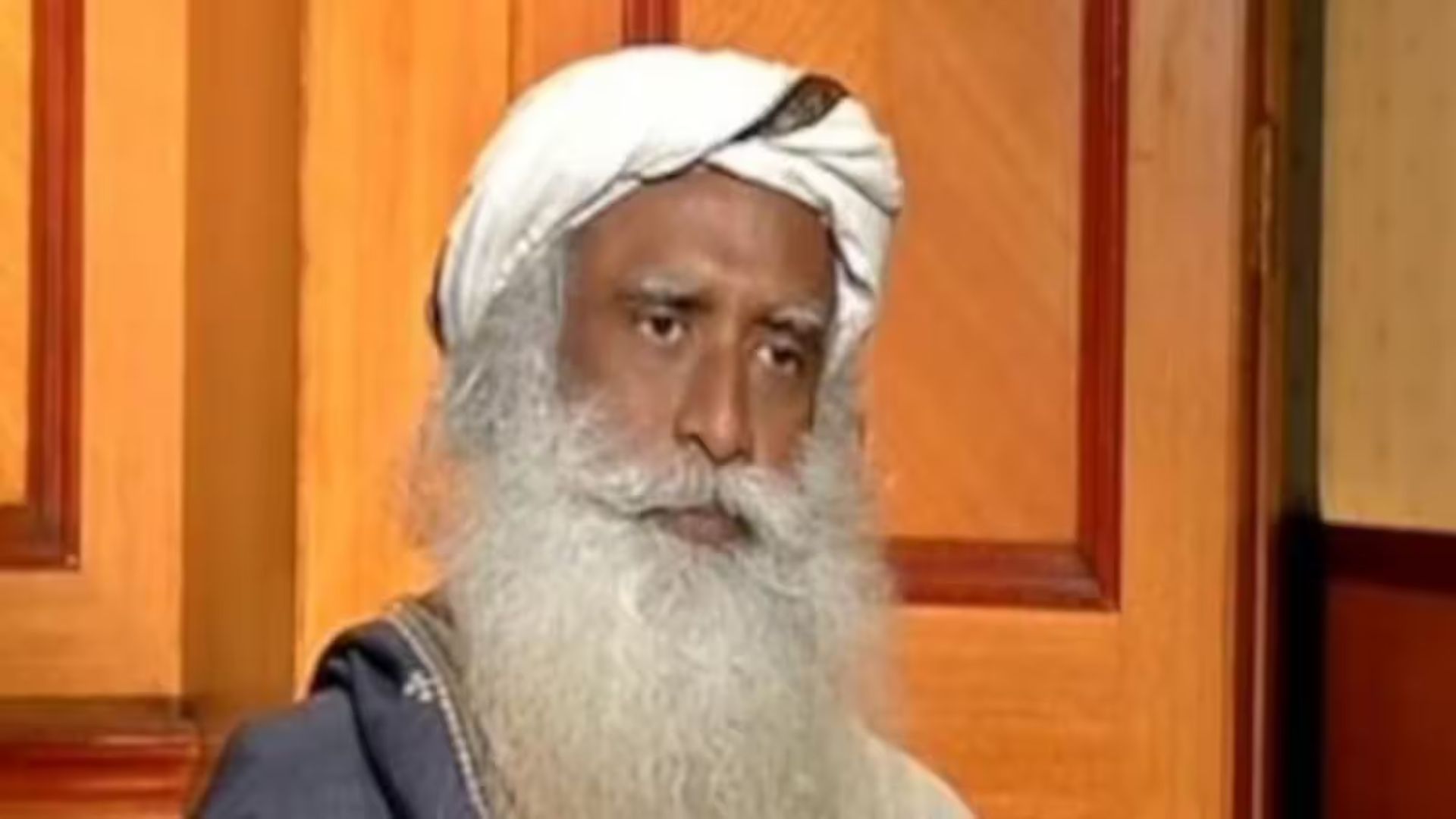 Supreme Court Halts Investigation Against Sadhguru’s Isha Foundation Amid Controversy