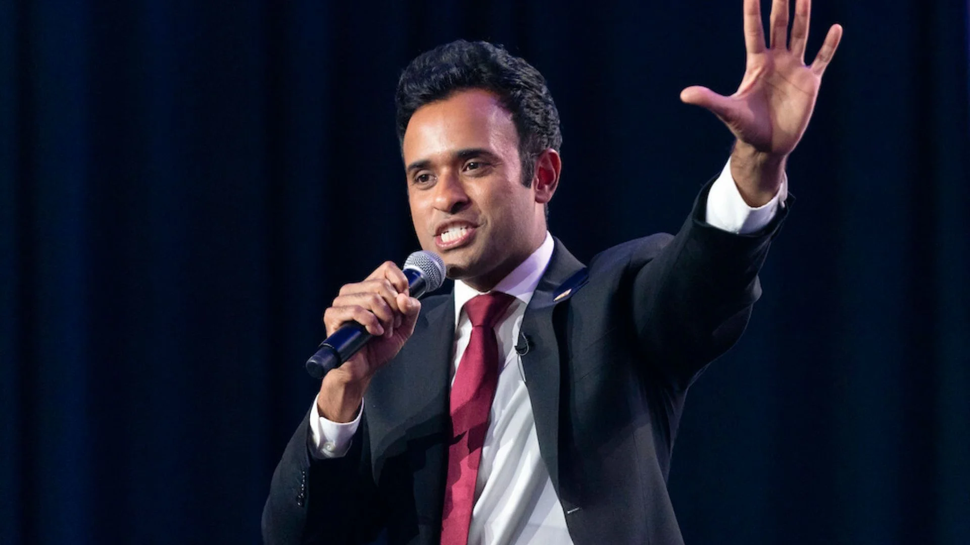 Watch: Vivek Ramaswamy Joins Trump’s “Trash Talk” Campaign, Strikes Back At Biden