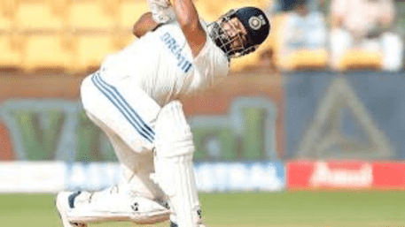 Rishabh Pant’s Epic 107m Six Smashes Stadium Roof: WATCH the Jaw Dropping Shot!