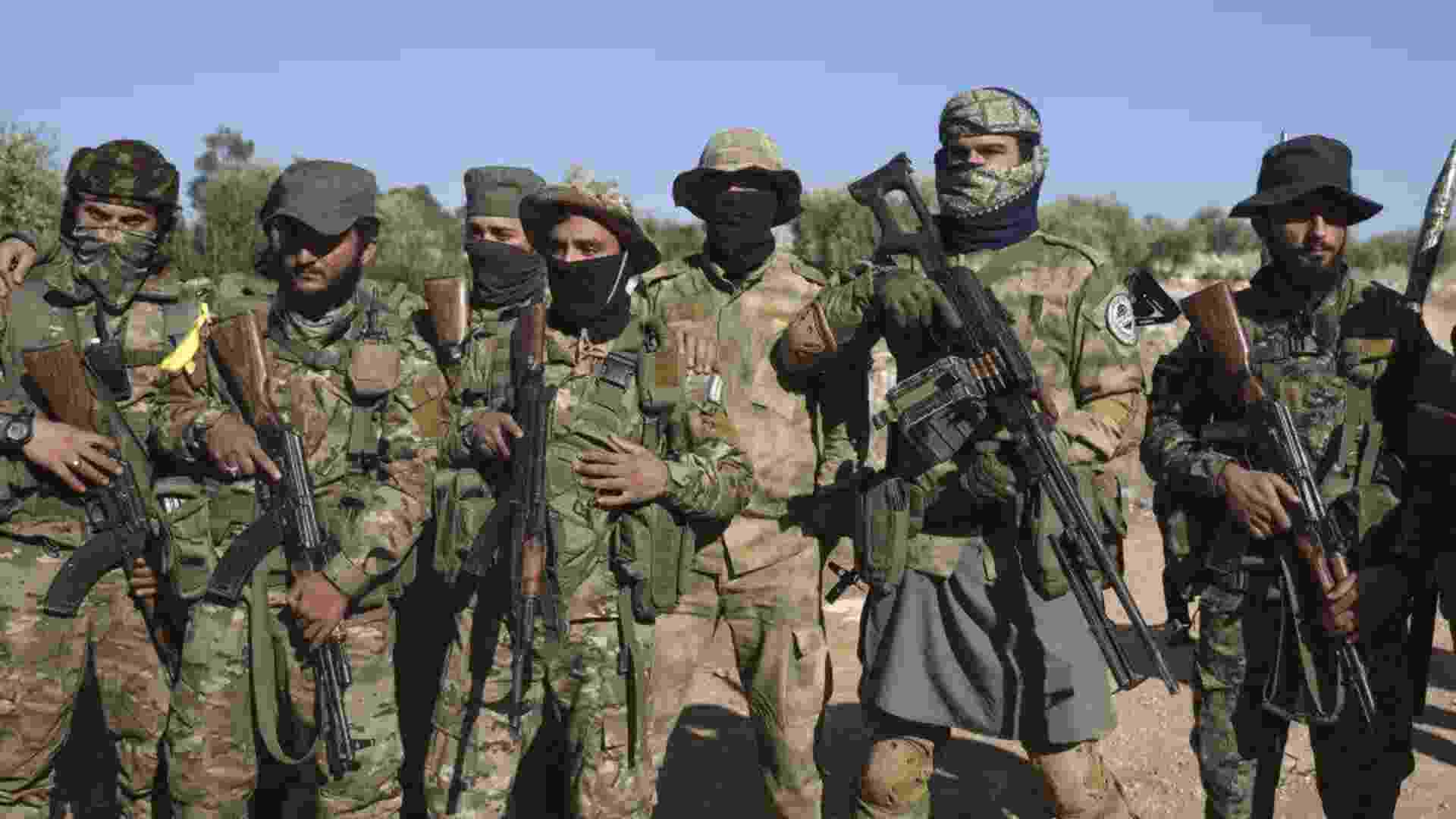 Syrian Rebels Enter Aleppo After Eight Years: Renewed Conflict Poses Major Challenge for Assad