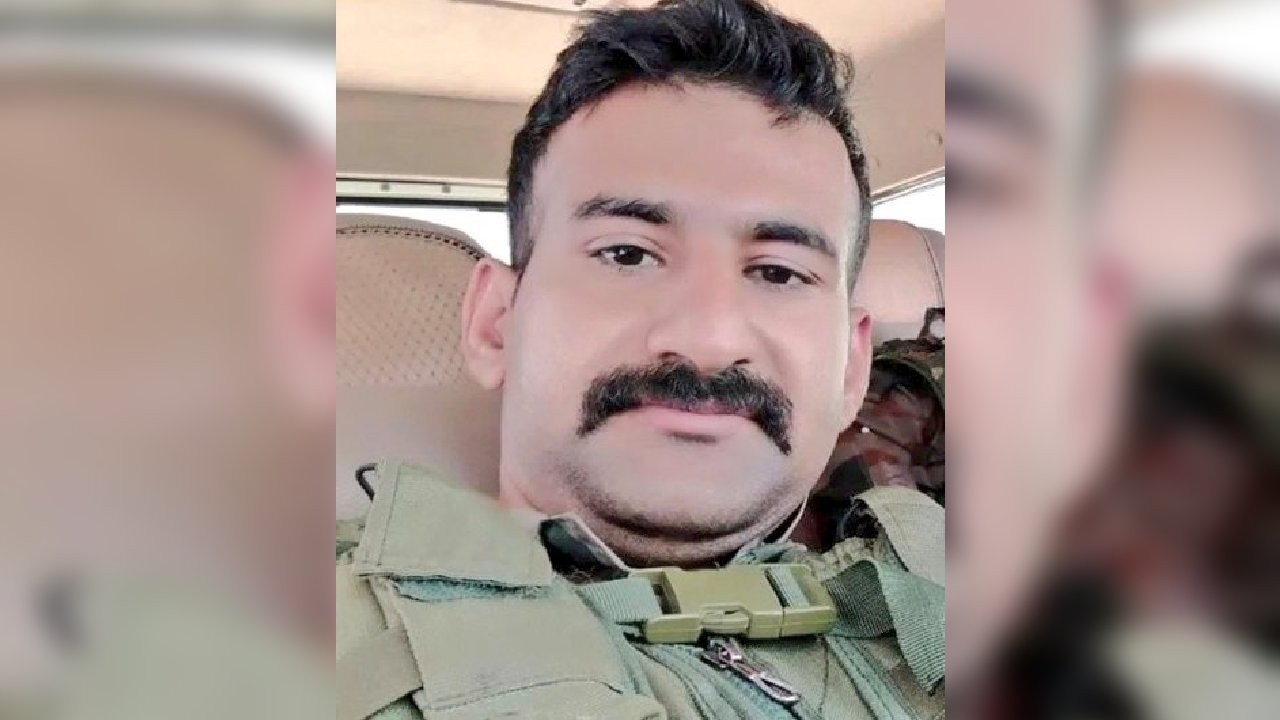 Heroic Soldier Vivek Deshwal Falls With Six Bullets To The Head In Kashmir