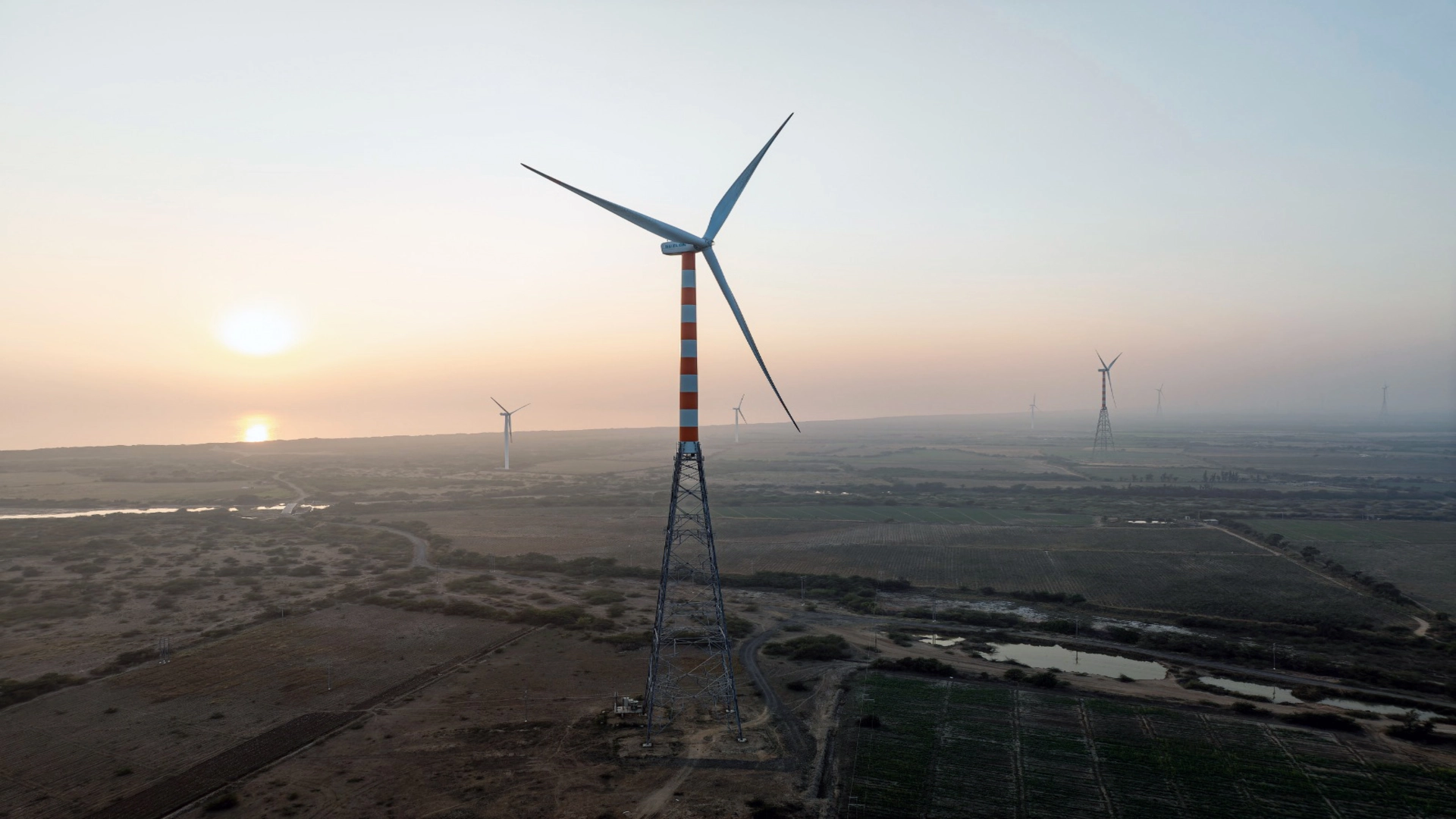 Adani Green Scraps 0M Bond Plans