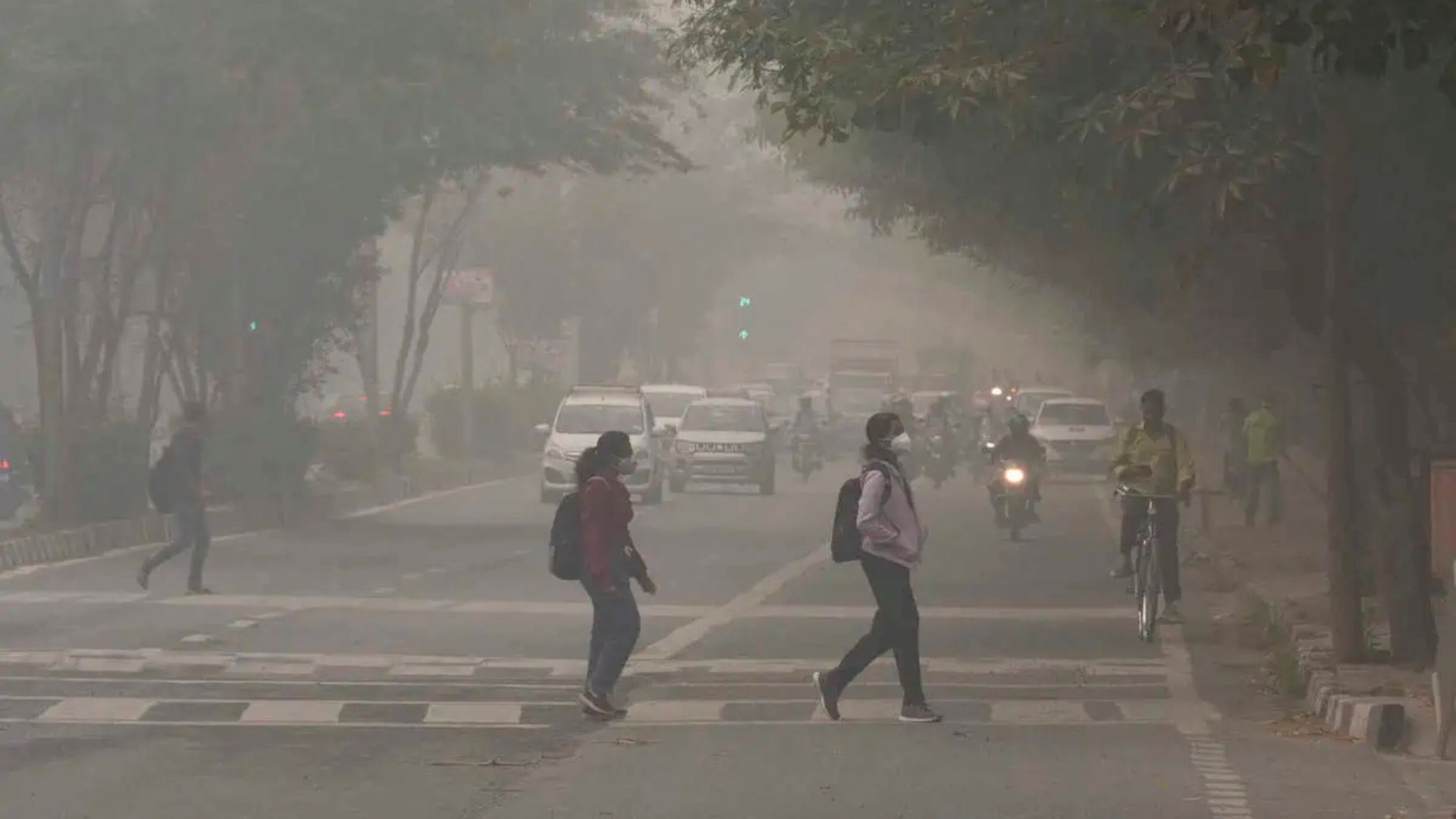 Delhi-NCR Schools Permitted Hybrid Classes Amid Air Quality Concerns