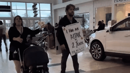 ‘I Had a Two-Year Affair’: Cheating Husband’s Public Walk of Shame With Signboard | WATCH