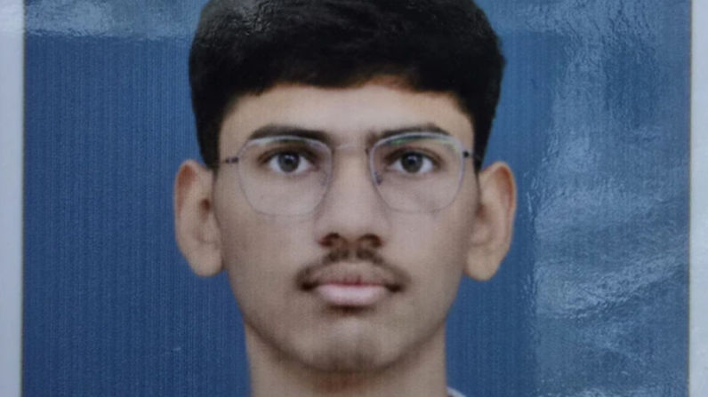Ragging Horror in Gujarat: MBBS Student Forced to Stand for Hours, Dies