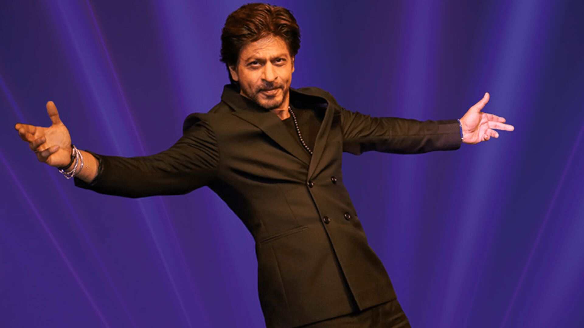 Shah Rukh Khan Turns 59! Gauri Khan sends 250 invites, SRK to reveal next project