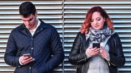 This Chinese Company Is Paying Employees To Date: Here’s How You Can Cash In!