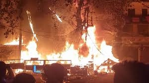 Delhi Fire Dept Reports Record Diwali Emergency Calls in a Decade; 3 Dead, 12 Injured