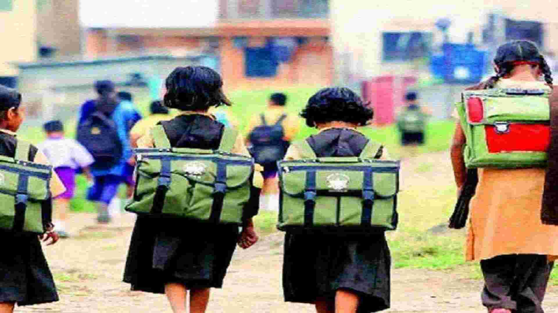 Delhi-NCR Schools Shift to Hybrid Learning Amid GRAP-4 Restrictions