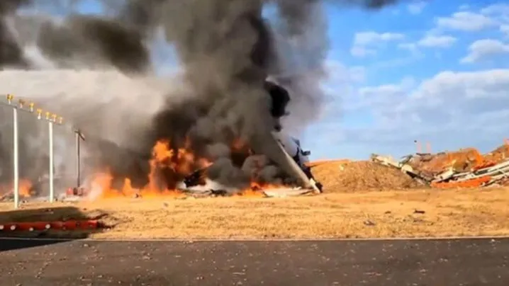 At Least 28 Dead in Plane Fire at South Korea’s Muan Airport: Watch