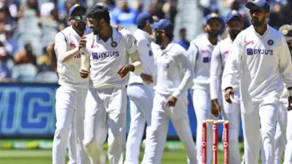 BGT 2024-25: Boland and Starc Dominate as India Falls; Bumrah’s Late Wicket Brings Hope on Day