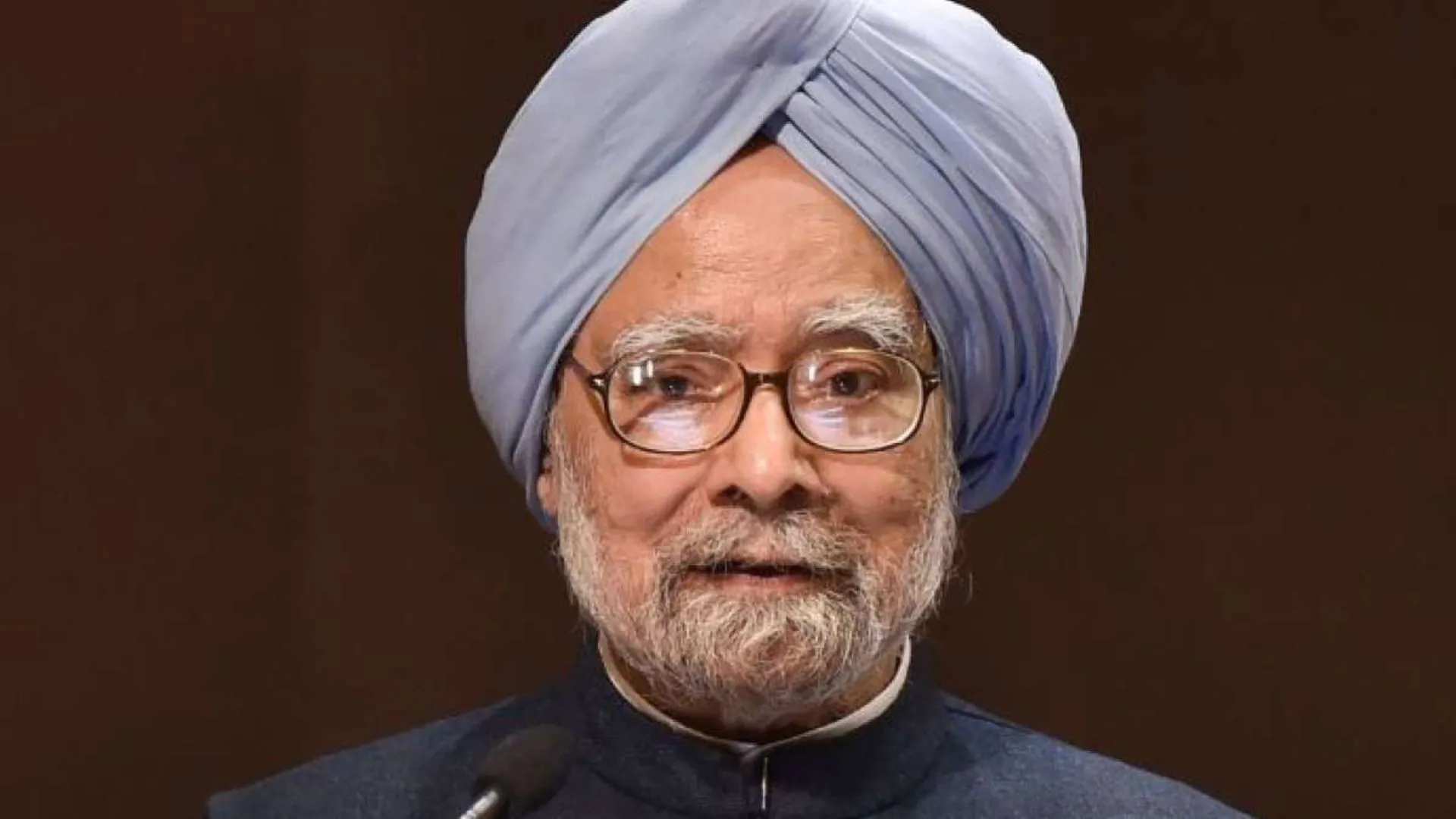 Manmohan Singh Deserves Respect, Not Controversy