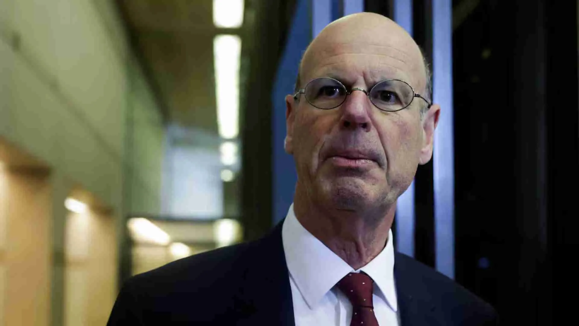 France’s 2025 Budget Blueprint: Finance Minister Aims for Slightly Above 5% Deficit