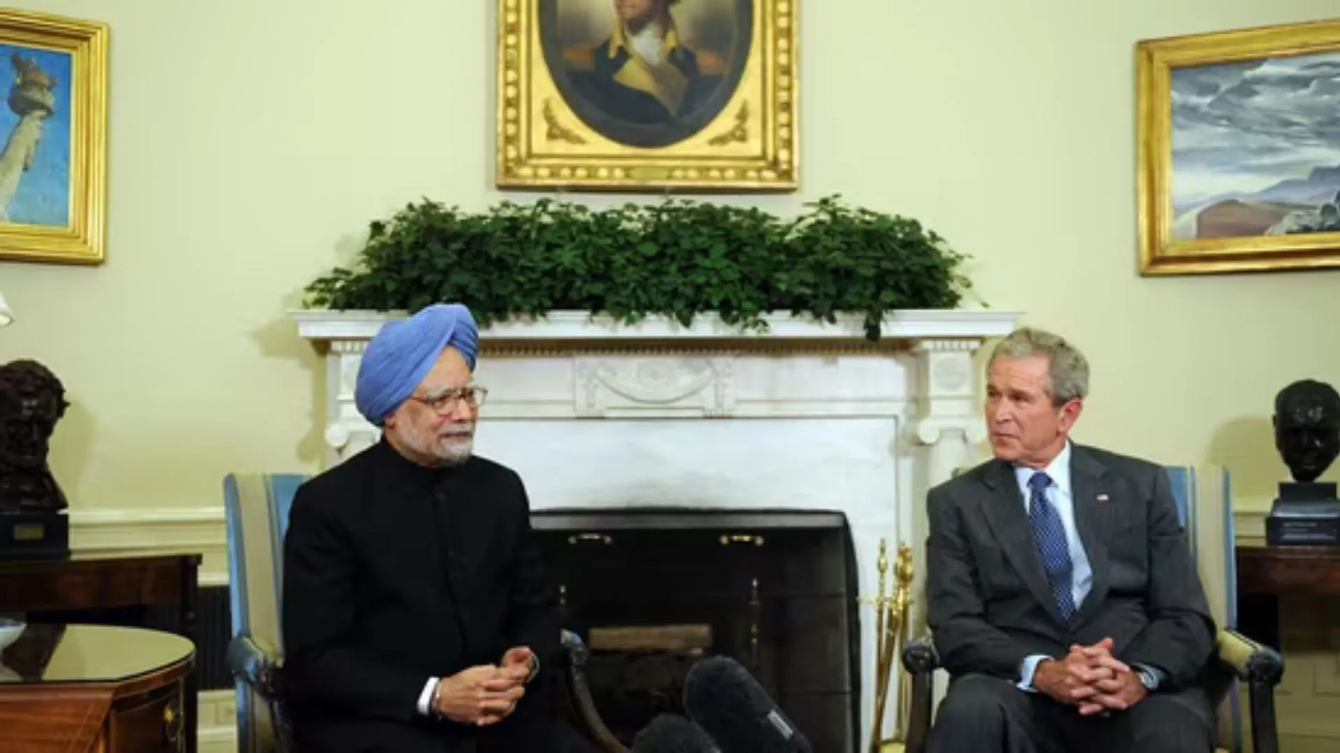 In 2008, Manmohan Singh’s ‘People of India Love You’ Remark to George Bush Sparked Controversy