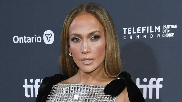 Jennifer Lopez Opens Up About Divorce And Finding Strength Through Life’s Challenges