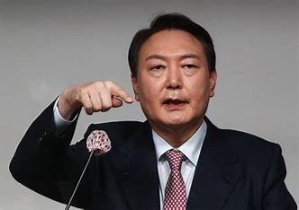 Yoon Suk Yeol Refuses Second Summons Amid Impeachment Crisis