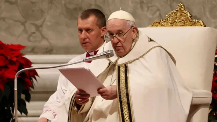 Pope Francis Calls for Hope Amid Global Suffering on Christmas Eve