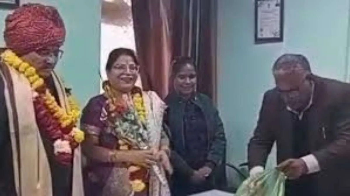 Rajasthan: Party Turns Into Mourning As Ailing Wife Dies at Husband’s Retirement Farewell In Kota | WATCH