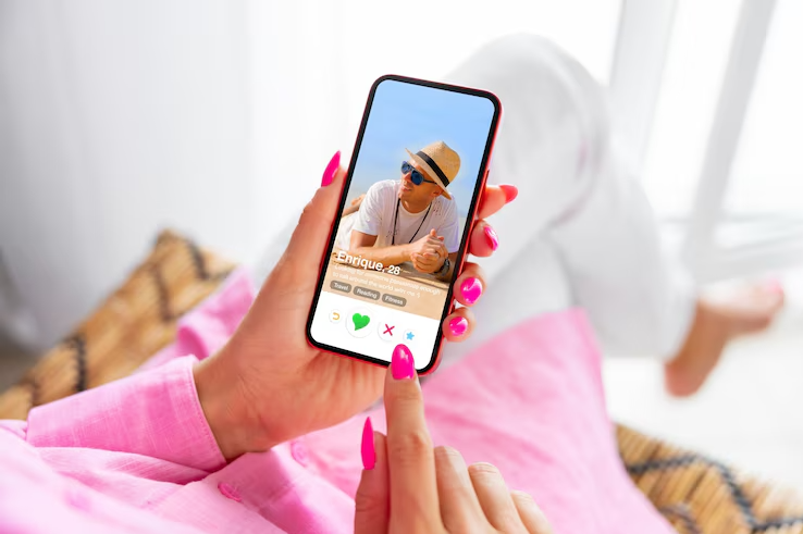 Social connections with real-life meetups