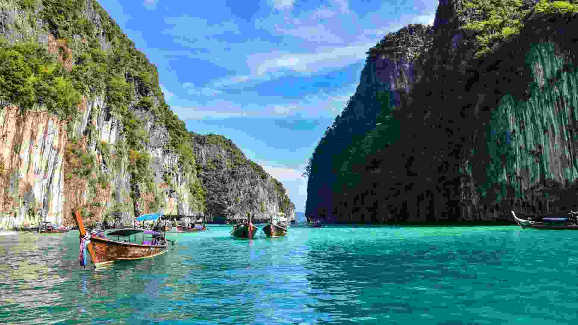 Thailand: An Exploration of Culture, Beauty, and Dialogue