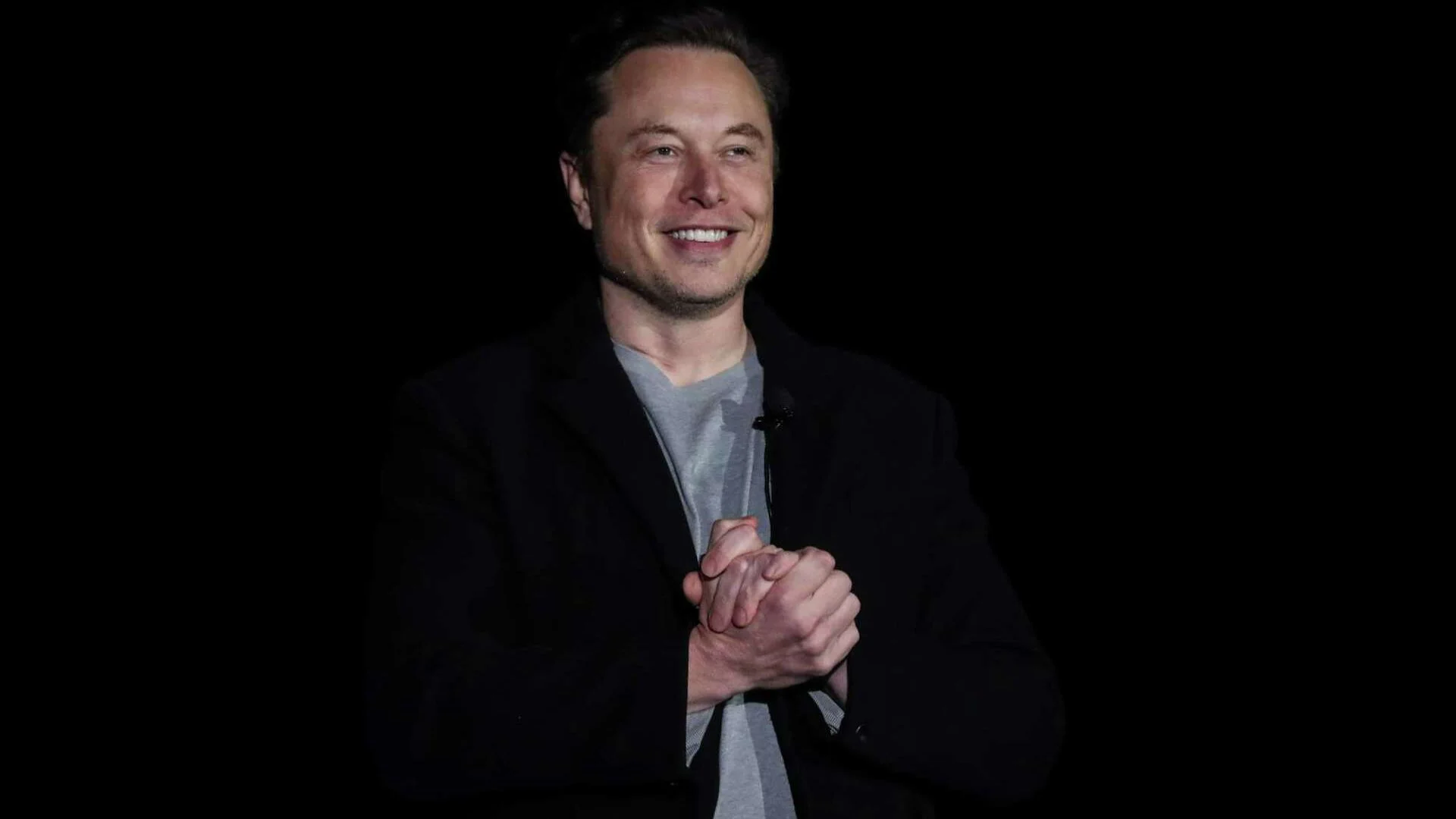 SpaceX Soars To 0B Valuation, Making Musk Richest Person Of The Era