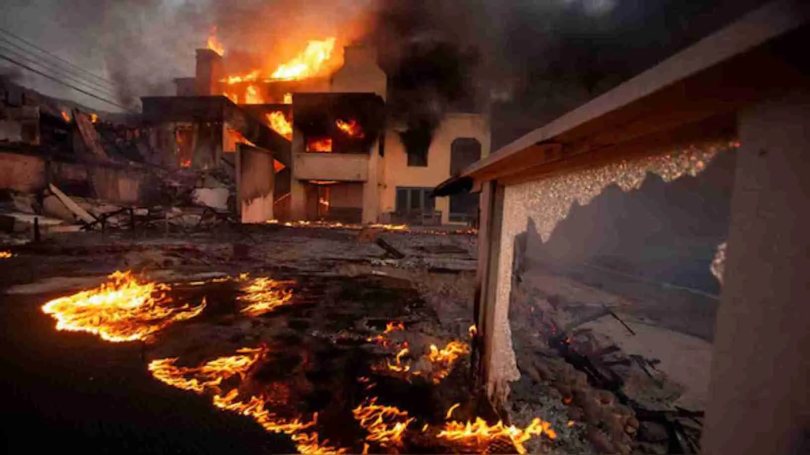3 LA Wildfires Out Of Control: ‘Explosive Fire Growth’ Warnings