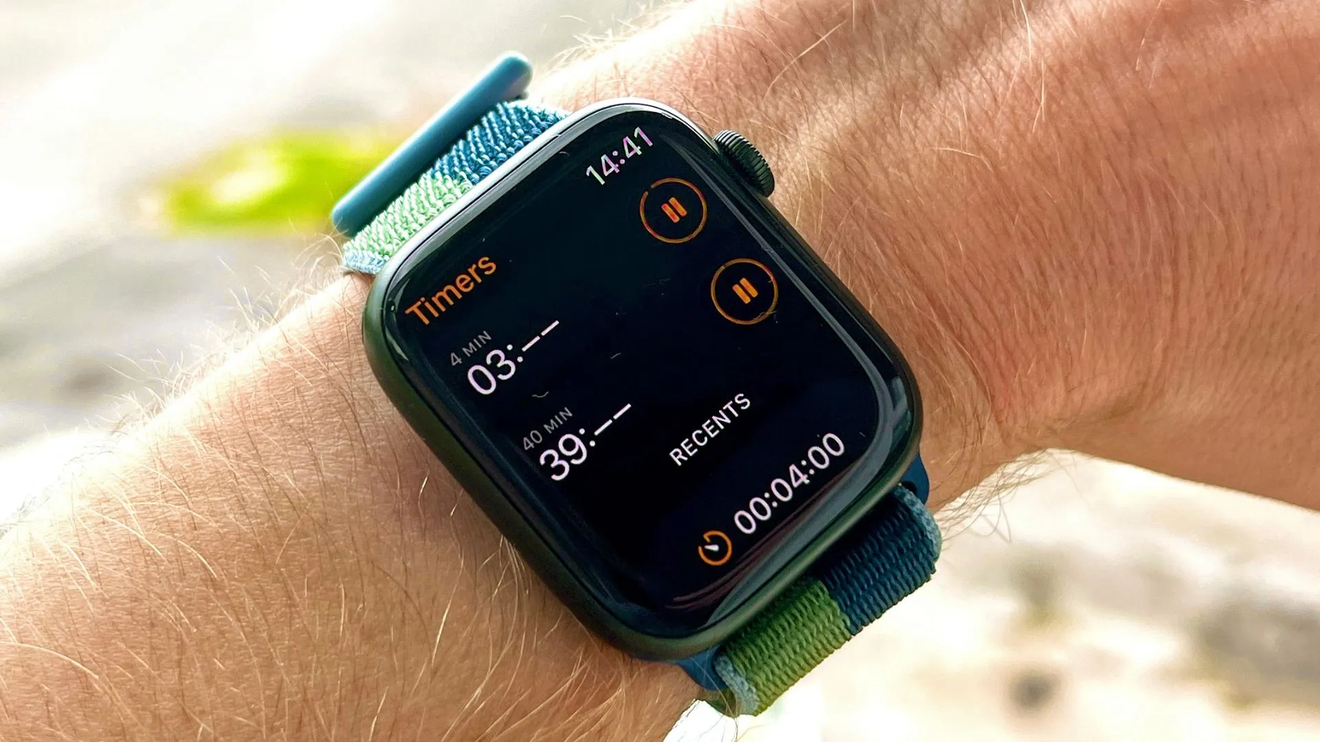 Delhi Airport Launches Investigation After Gurugram Surgeon’s Apple Watch Almost Stolen from Security Tray