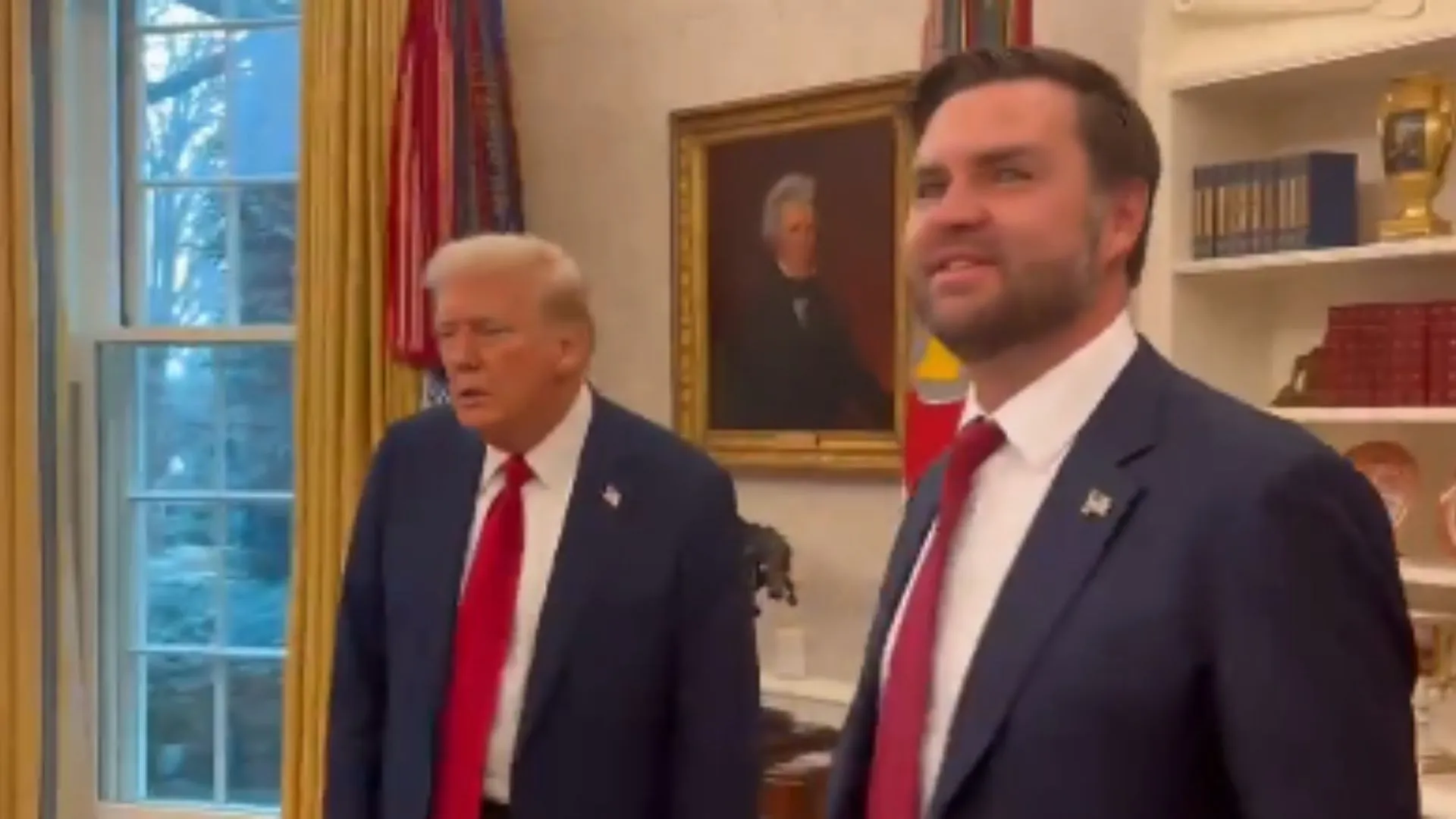 “Wow, this is pretty crazy”: JD Vance Makes First Oval Office Visit | Watch
