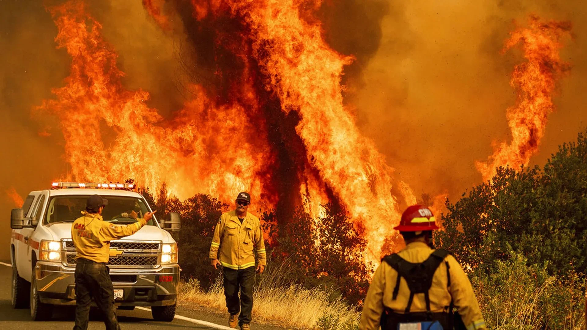 LA Wildfires Shifts Direction, Trigger New Evacuations As Firefighters Battle Blazes