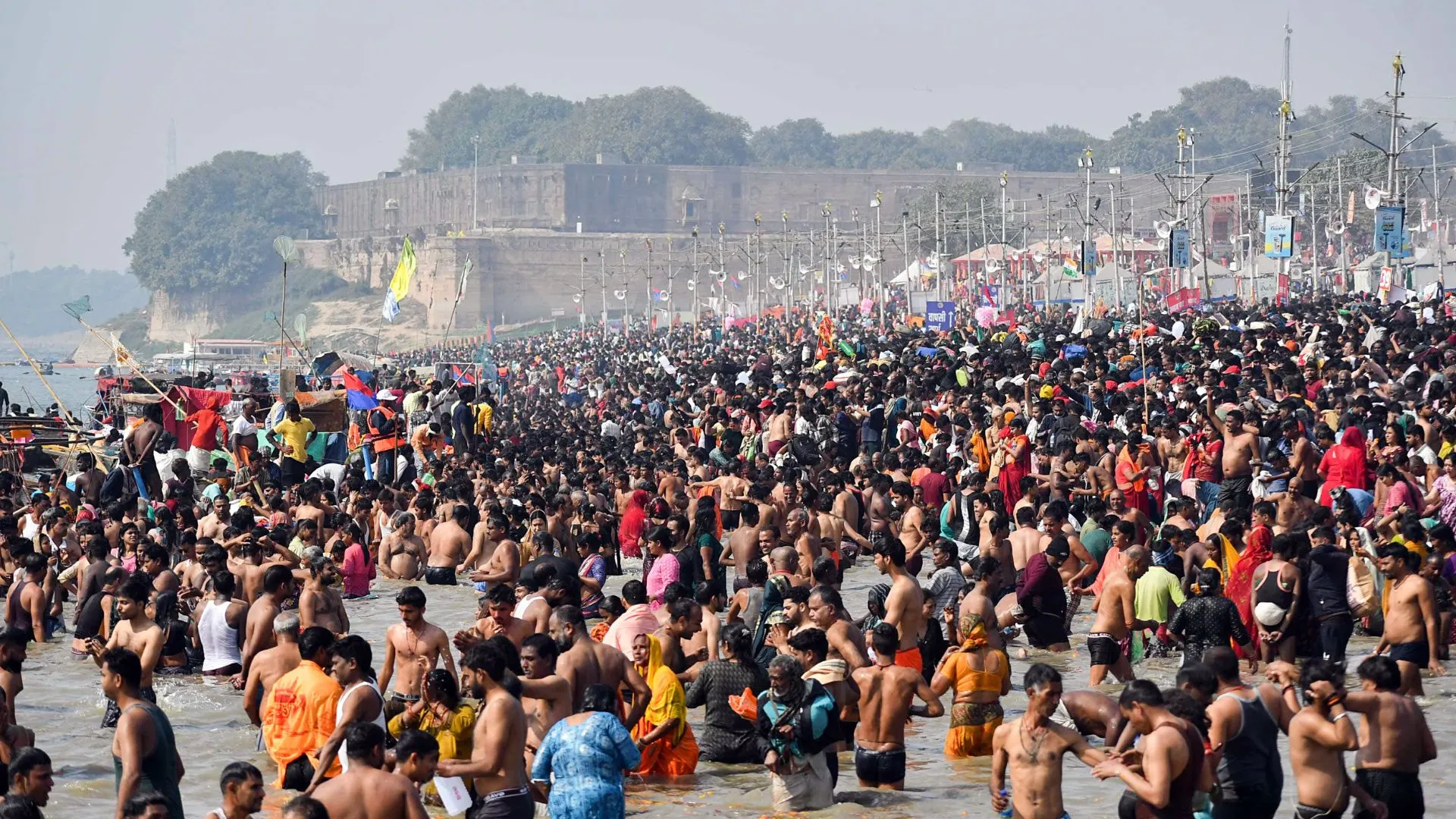Maha Kumbh 2025: Second Stampede Tragedy 3km Away Claims 7 Live